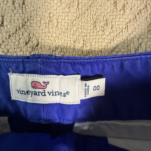 Vineyard Vines Women’s Shorts – Size 00 – Bright Blue – Classic Style - Picture 2 of 5